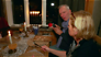 Hilariteit om kaviaar-proeven in Kerst met de familie Meiland